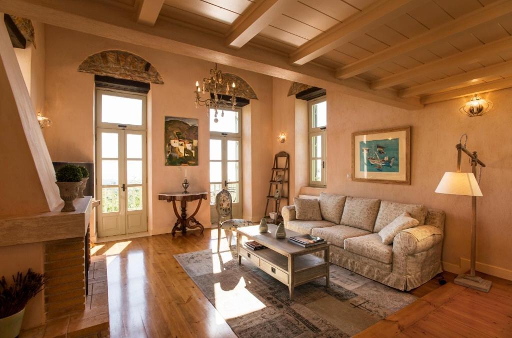 Kyparissia Old Town Lodge With Amazing Sea View Exterior foto